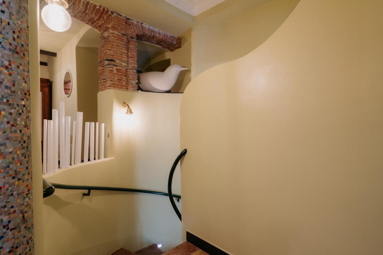 Albergue Le Stanze Del Piccadilly Génova Exterior foto